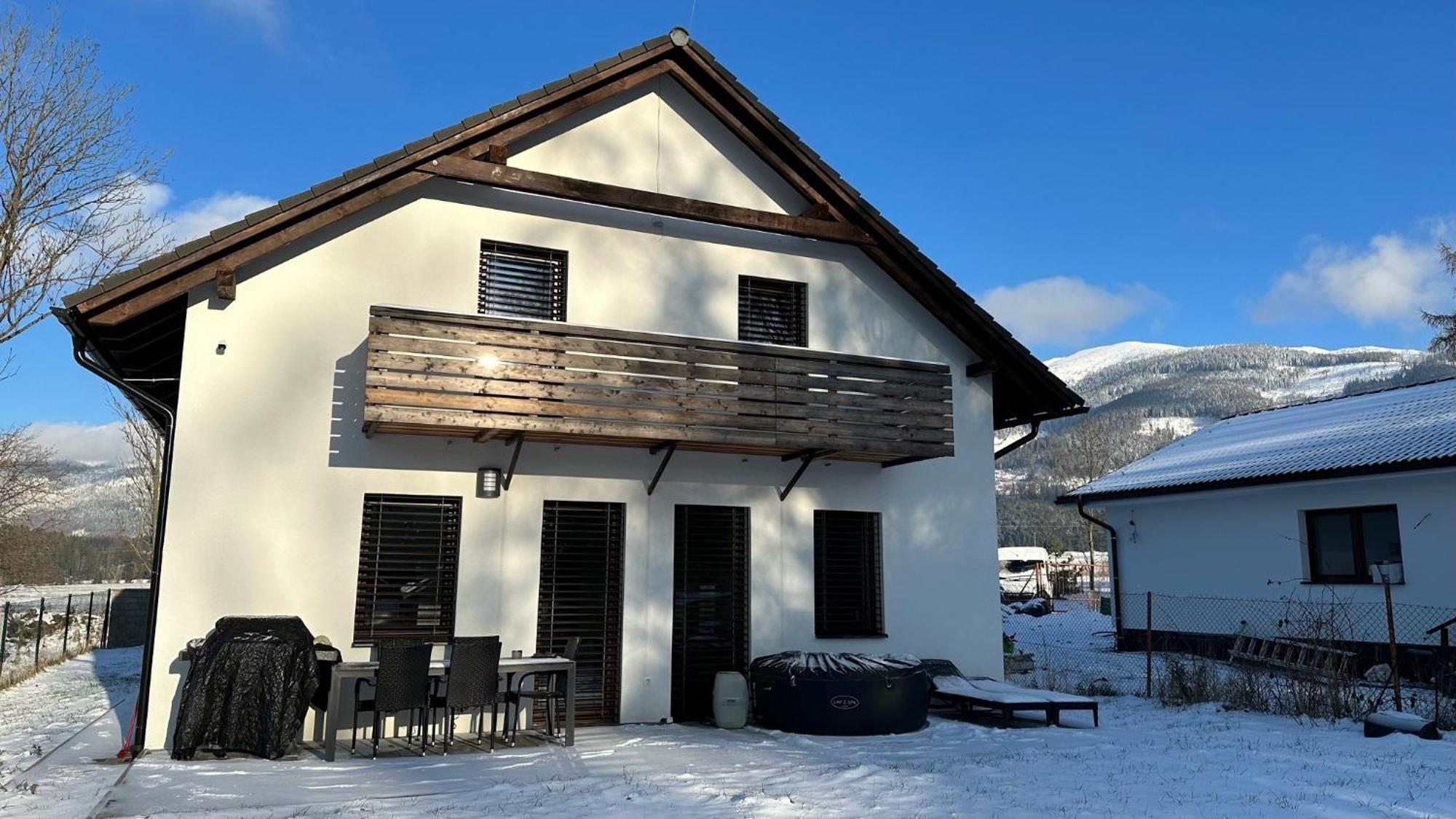 Apartmanovy Dom Ziar S Virivkou A Saunou Exterior photo